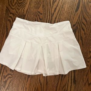 Ivivva tennis skirt size 14
